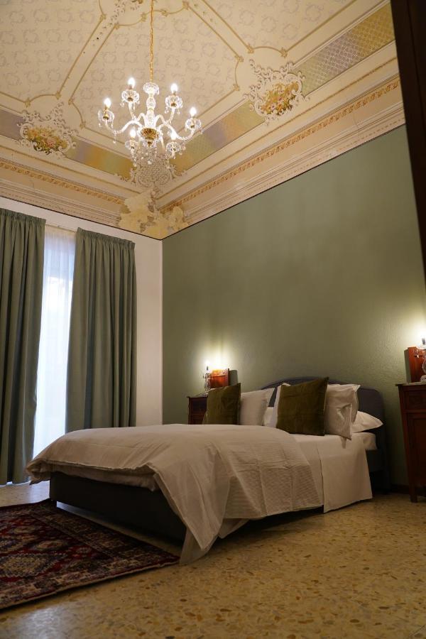 Ds Apartment คาตาเนีย ภายนอก รูปภาพ