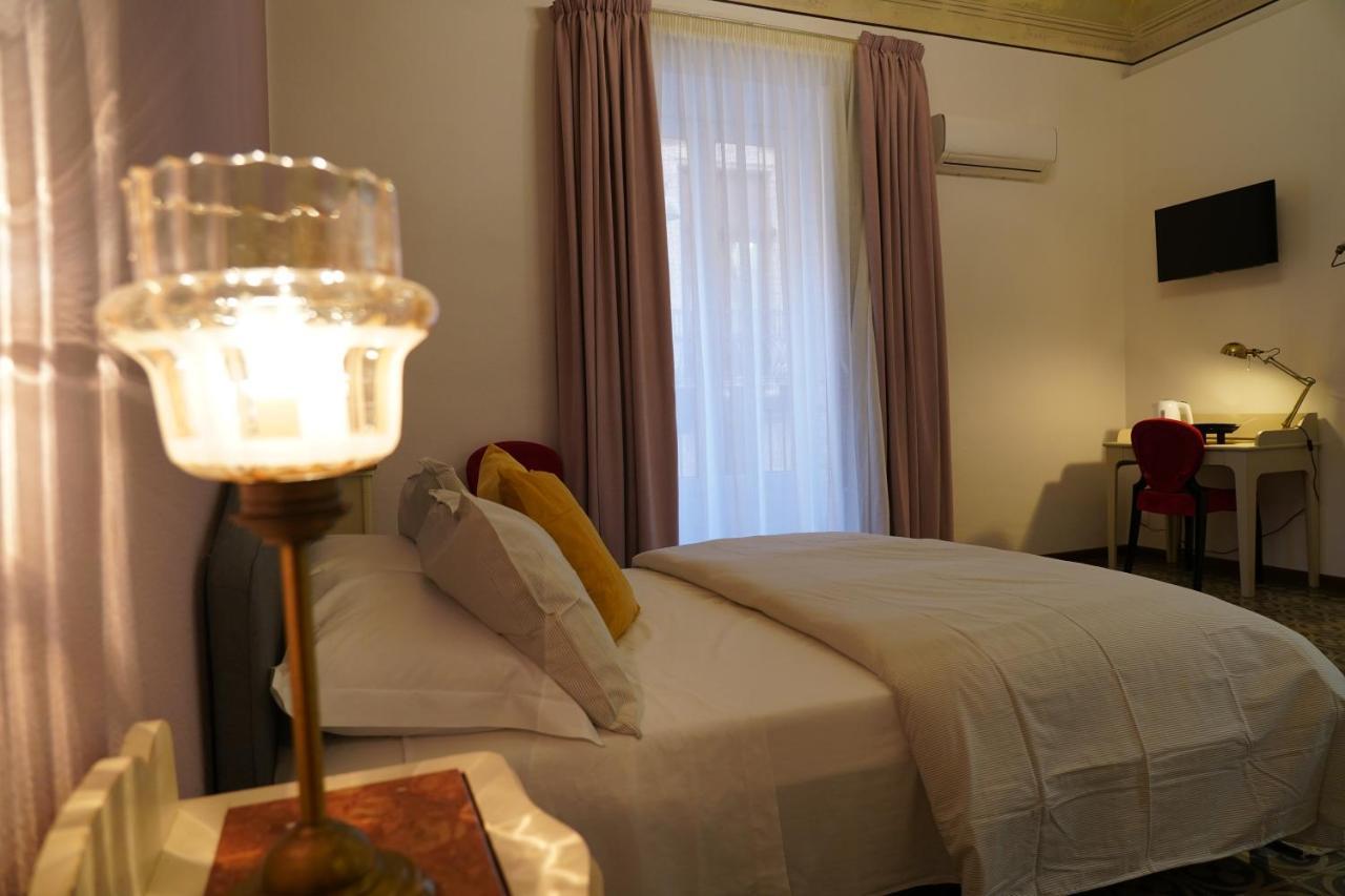 Ds Apartment คาตาเนีย ภายนอก รูปภาพ
